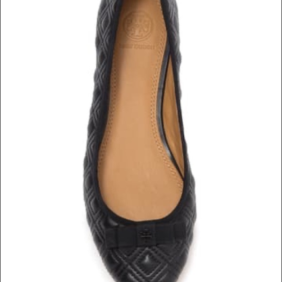 Tory Burch
Marion Quilted Leather Ballet Flat - Picture 2 of 6
